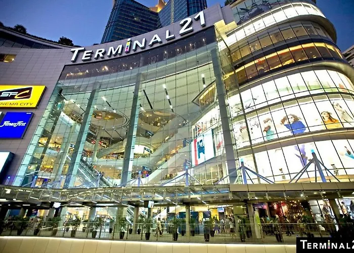 I - Thai Style Near Skytrain Asok, T21, And Em District Malls 公寓